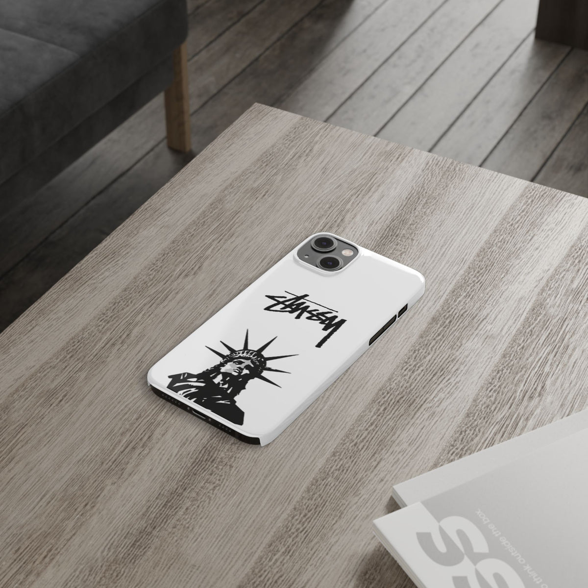 Slim Phone Case Statue of Liberty Graphic